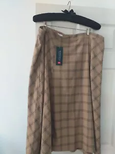 New with tags Cotton Traders Skirt 24 - Picture 1 of 4