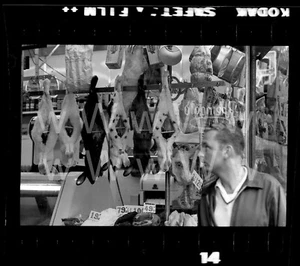 1958 Rabbit Meat Market Shop Pig Head Manhattan NYC Old 35mm Photo Negative A19 - Picture 1 of 1