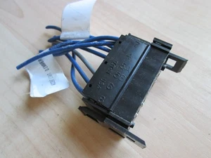 2018 International LT Connector for Sleeper Dome & Floor Light Switch #M149YC - Picture 1 of 8