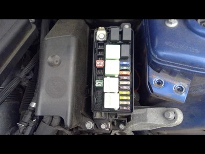 Fuse Box Engine Fits 12-16 COUNTRYMAN 233593 - Image 1 of 4