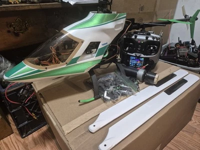 rc Helicopter Kyosho Concept .30 - Image 1 of 4