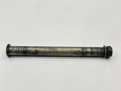 Yamaha YZFR6 2009 rueda trasera eje tuerca husillo pivote 2C0-25381-10-00 OEM YZF R6 Foto 1 de 3