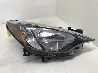 Faro derecho derecho dañado Toyota Yaris sedán Scion iA 16-2020 81130WB001 OEM Foto 1 de 4