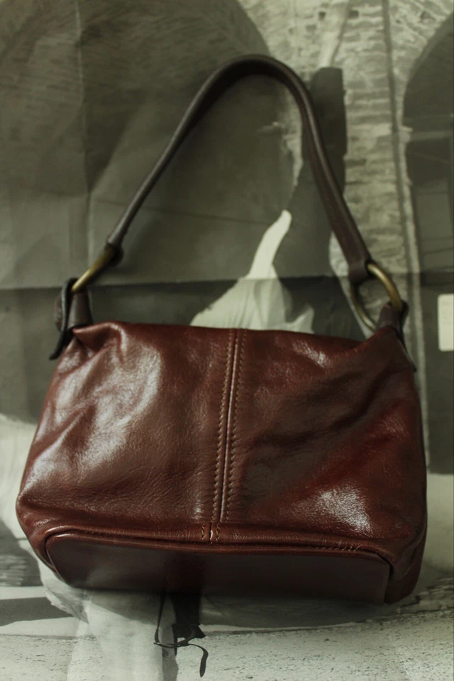 NOA Genuine Leather Handbag Underarm Bag Purse Made In Italy Burgundy - Image 1 of 4
