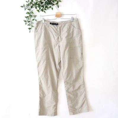 Calça feminina de náilon bege Mountain HardWear tamanho 12/44 - Imagem 1 de 4