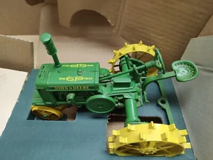 Ertl 1:16 1930 John Deere Wide Tread GP Tractor #5787DO in Box - Picture 1 of 11