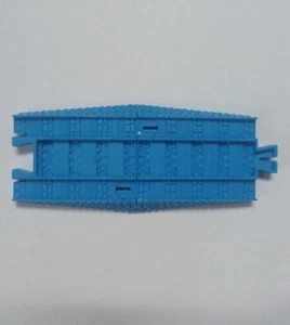 LOSE THOMAS TRACKMASTER & TOMY CONNECTTION PIECE SPIELZEUGZUG VERBINDUNG SCHIENE - Picture 1 of 1