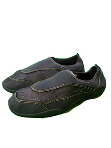 Maui and Sons Tide Herren dunkel Stretch & Mesh Obermaterial TPR Wasser Schuhe Größe 7 - Bild 1 von 5