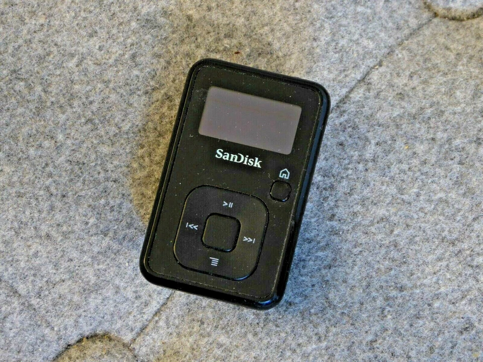 SanDisk SANSA CLIP usado no tiene carga Star Wars NPR Foto 1 de 1