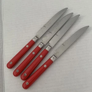 Washington Forge MARDI GRAS Set of 4 Steak Knives RED Flatware Serrated Blade - Picture 1 of 5