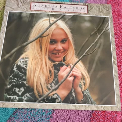 AGNETHA FALTSKOG / ANNA - SJUNG DENNA SANG - PINK MARBLED MUSIC ON VINYL 001206 - Image 1 of 4