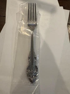 Reed and Barton "Chambord" Silverplate Dinner Fork BRAND NEW - Picture 1 of 1