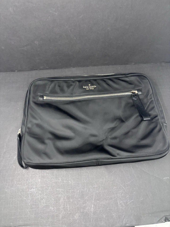 Kate Spade Bolso para Laptop Negro con Borde Dorado Mujer’s Bolso Monedero 4 Laptop SIN CORREA Foto 1 de 4
