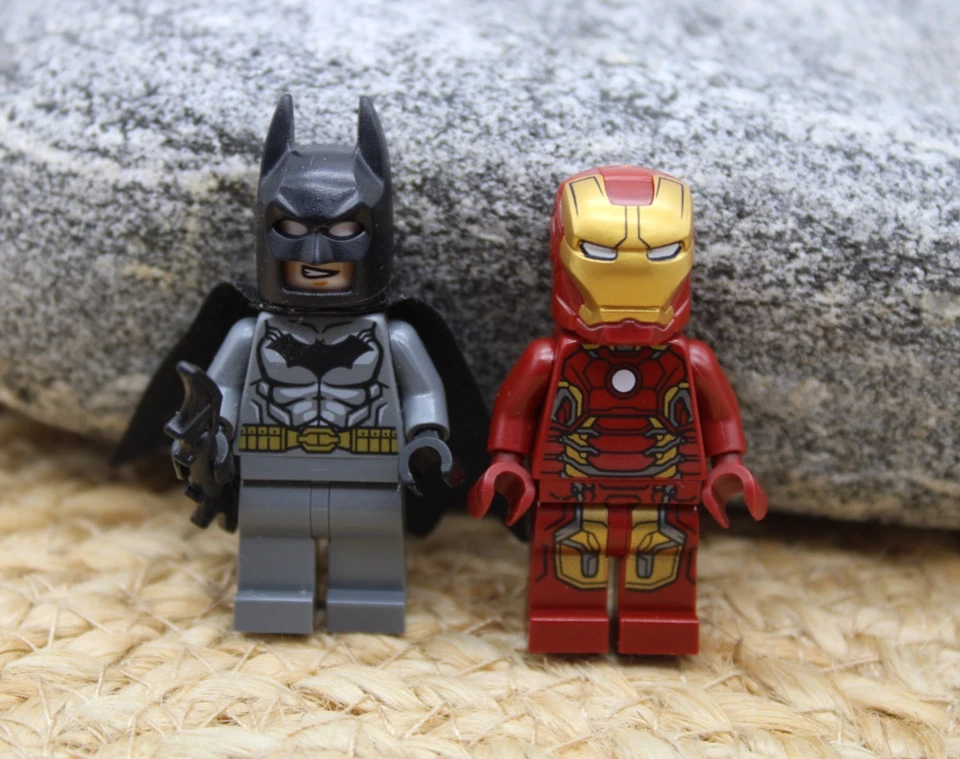 LEGO BATMAN new 52 Super Heroes DC Universe Minifigure & Marvel Ironman mk 43 - Image 1 of 4