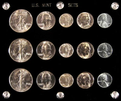 1943 P,D&S U.S. COINS GEM UNCIRCULATED SILVER MINT SET!  A TRULY GORGEOUS SET! - Image 1 of 2