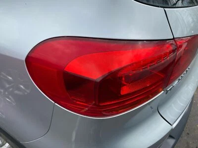 Conjunto de luz trasera exterior izquierda usada se adapta a: Volkswagen Tiguan 2014 cuarto exterior p Foto 1 de 4