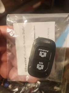 Ubeesize Bluetooth Wireless Camera Remote Shutter Release Button New In Package - Picture 1 of 4