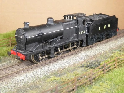 Airfix 00 Gauge LMS Class 4F Steam Loco/Tender 0-6-0 no 4454 in LMS Black Livery - Image 1 of 4