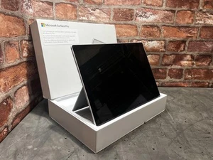 New Open Box Microsoft Surface Pro 6 1796 i7-8650U 16GB 512GB SSD Win 10 Pro - Picture 1 of 5
