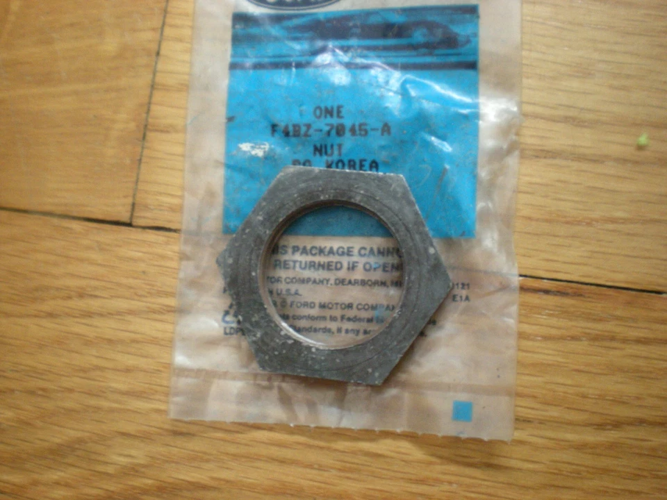 Tuerca de eje de engranaje loca Ford Aspire ATX 1994-1997 F4BZ-7045-A nuevo de lote Foto 1 de 1