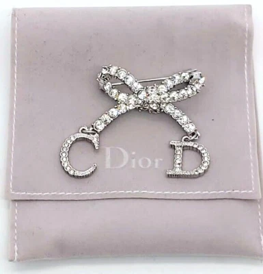 ❤️CHRISTIAN DIOR crystal bow pin broch,CD,signed,vintage ONLY ONE IN EBAY - Image 1 of 4