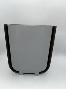Small Hanging Kitchen Trash Can Collapsible Mini Garbage Bin For Cabinet/car/bed - Picture 1 of 6