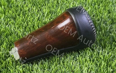 Pomo de cambio Lexus Gx460 2014-2017 fabricante original color negro usado: se adapta a Lexus Foto 1 de 4