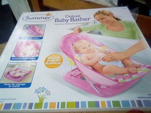 baby bath with stand for sale