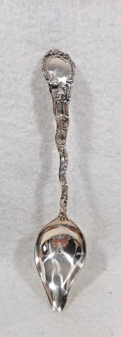 Sterling Silver Durgin Louis XV Small Serving Spoon Cover