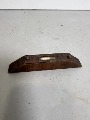 Rare Antique  Wood & Steel  5 Inch Level. No Makers Mark - Image 1 of 4