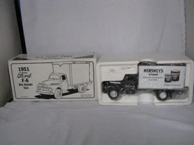 Ford F-6 Hershey's 1951 First Gear jarabe artículos secos furgoneta fundido a presión escala 1/34 RARO Foto 1 de 4