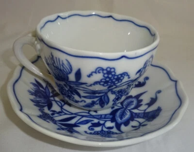 Onion Pattern Bohemia Original Mocha Cup 0.08L + Saucer R 11cm Porcelain - Image 1 of 4