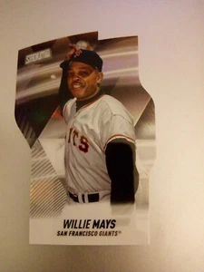 2022 ESTADIO CLUB WILLIE MAYS TRIUNVIRATOS REFRACTOR TROQUELADO T-19 GIGANTES - Imagen 1 de 2