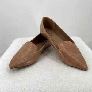 Qupid Nude Crocodile Flats Pointed Toe Loafers - Size 7 - Picture 1 of 13