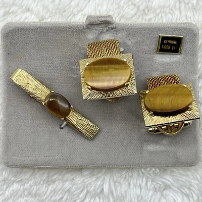 Vintage Tiger's Eye Cufflinks & Tie Bar Set Gold Tone Mesh - Image 1 of 4