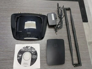 Routeur haut débit Linksys by Cisco WRT160NL, extension Wi-Fi RE1000, jeu/kit de disques - Photo 1/4