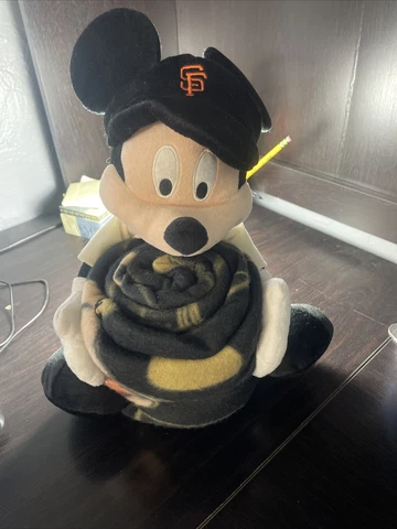 2013 Disney MLB San Francisco Giants Mickey Mouse Plush Throw And Pillow Set Cover
