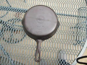 Antique Griswold No 6 Small logo Cast Iron Skillet 699M - Picture 1 of 5