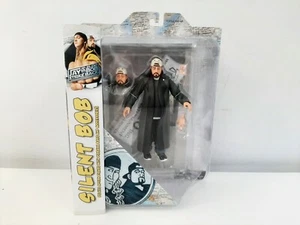 Figura de acción Silent Bob Deluxe con base de diorama y accesorios - MOSC - Imagen 1 de 4