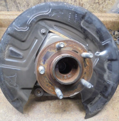 2013 2014 2015 2016 Ford Fusion Spindle Rear Back Axle Hub Knuckle Left Driver - Image 1 of 2