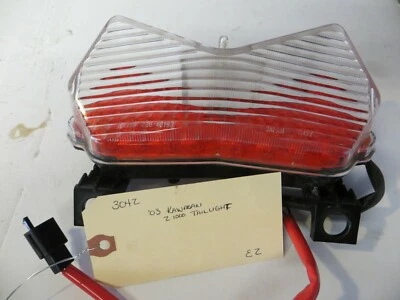 Luz trasera Kawasaki Z1000 2003 226-40193 (3042) Foto 1 de 3