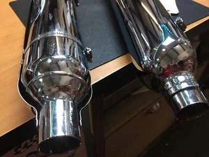 Harley Davidson oem CVO Screamin Eagle Mufflers With Heat Shields #64768-09A - Picture 1 of 1