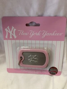 New York Yankees Fragranced Dog Tag Necklace For Her Pink MLB - Picture 1 of 2