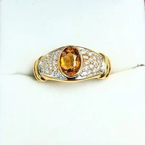 18 KT Gold Approx .75 Ct Bezel Citrine and .28 C Pave Diamond Ring Size 6.5 - Picture 1 of 8