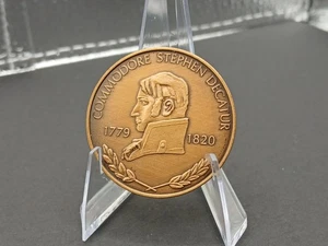 Commodore Stephen Decatur 1779 - 1820 transfer house  a Decatur Illinois medal - Picture 1 of 2