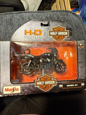 Harley Davidson Street 750 2015 motocicleta serie 34 Foto 1 de 4