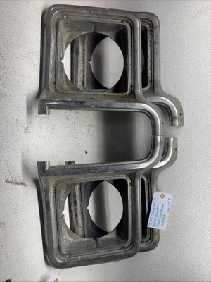 73-78 OEM Chevy Squarebody C10 K10 K5 Blazer пикап LH RH ОБОДКИ ФАР - Изображение 1 из 4