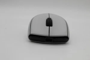 Alienware Tri-Mode Bezprzewodowa mysz do gier AW720M *Bez klucza sprzętowego* PC1684038 - Zdjęcie 1 z 5