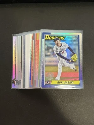 Лот из 36 обновленных вставок и радужной фольги Topps 2025 (Elly, Sasaki, PCA и другие) - Изображение 1 из 4
