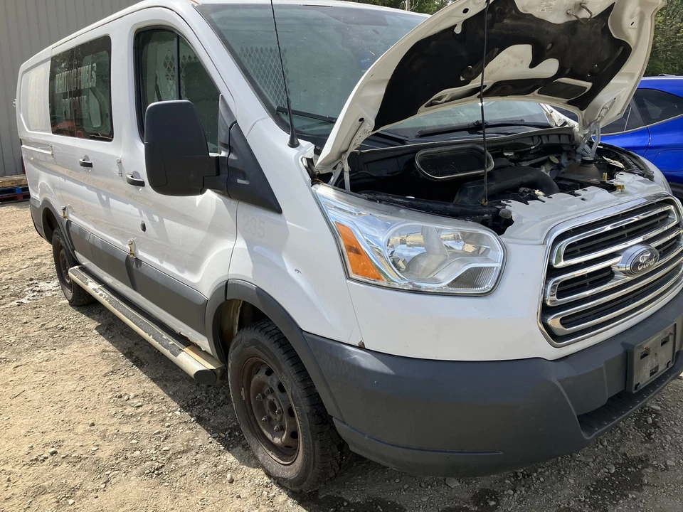 15 FORD TRANSIT 250 Roof (NO SHIPPING) - Image 1 of 4